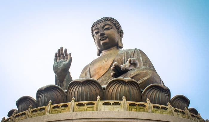 lantau buddha