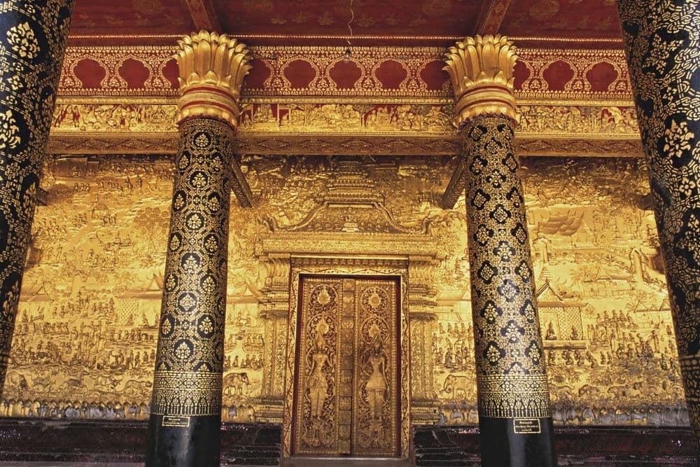 Wat Mai Suwannaphumaham