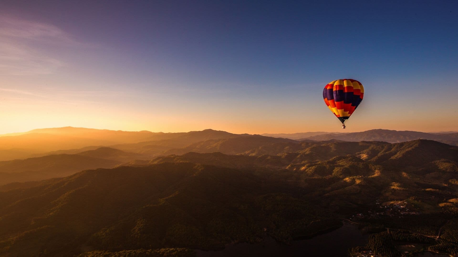 hot air balloon chang mai thailand