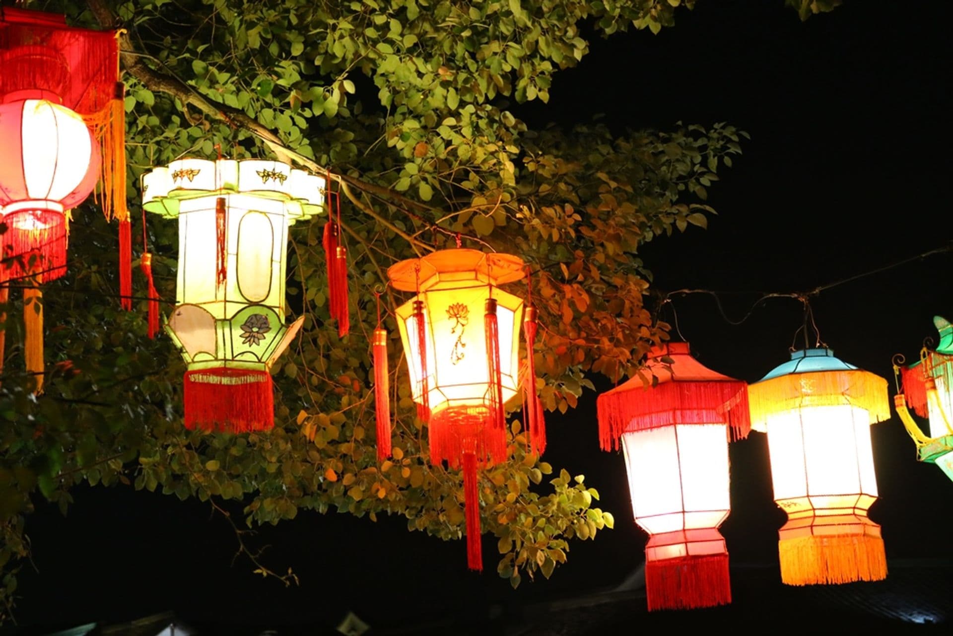 Zhongyuan Jie: Das Fest der hungrigen Geister