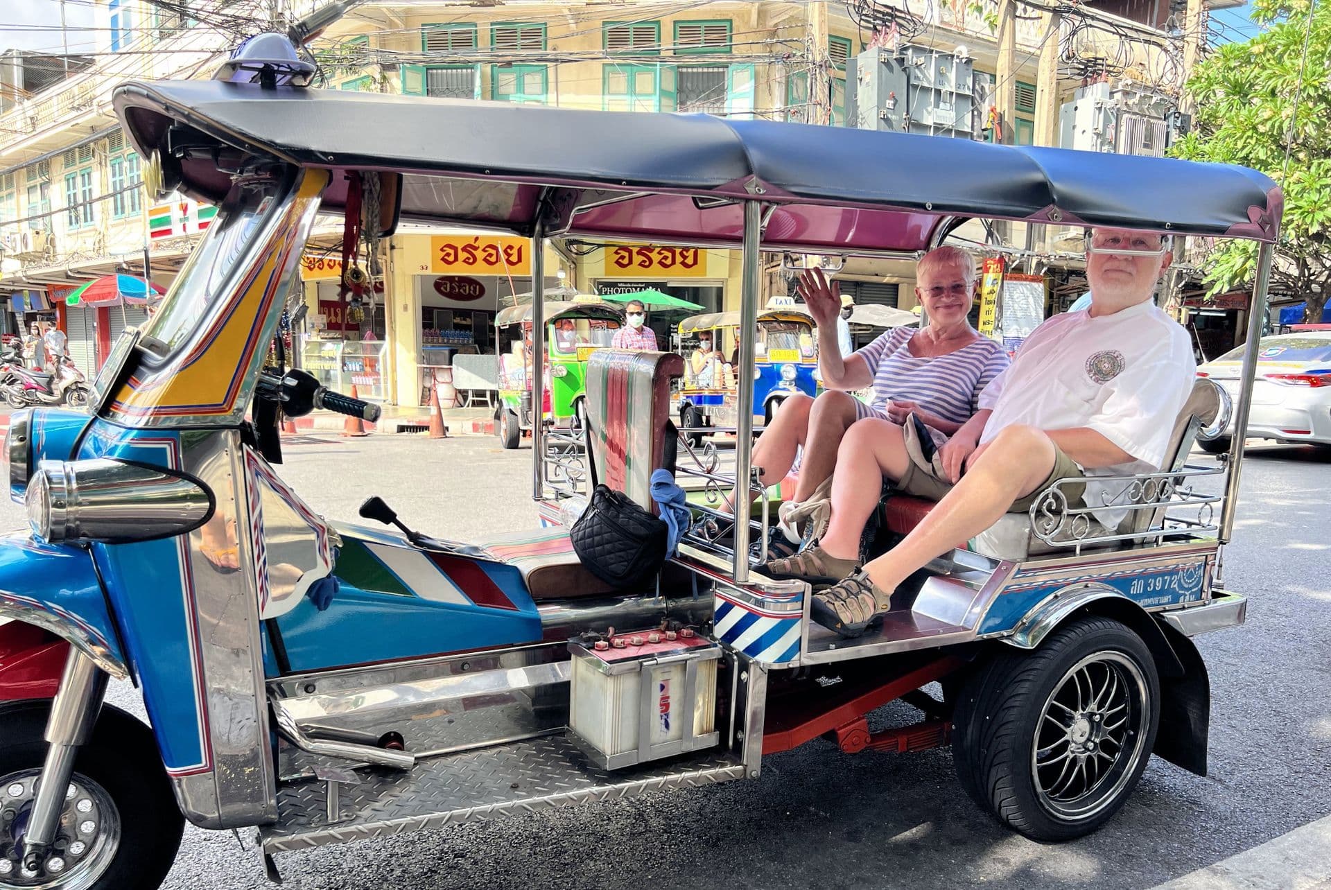 Bangkok mit dem Tuk-Tuk erkunden