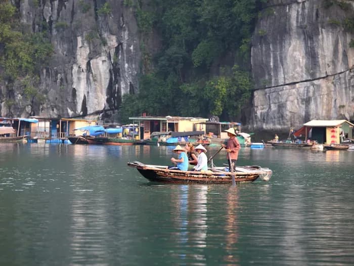 Ha long Day 8 vung vieng