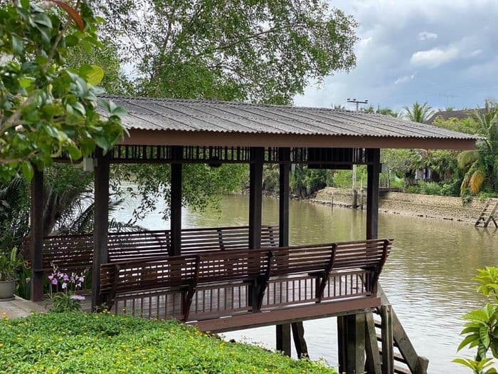 amphawa river