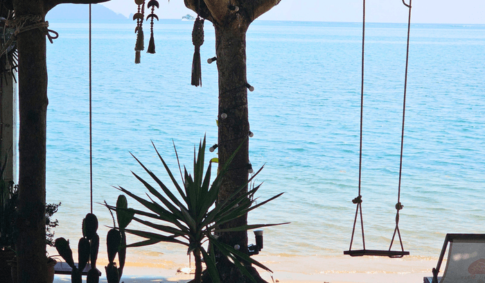Koh Chang Bang Bao Beach