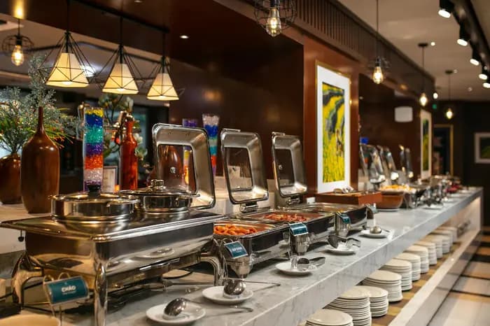Bamboo Sapa Hotel buffet
