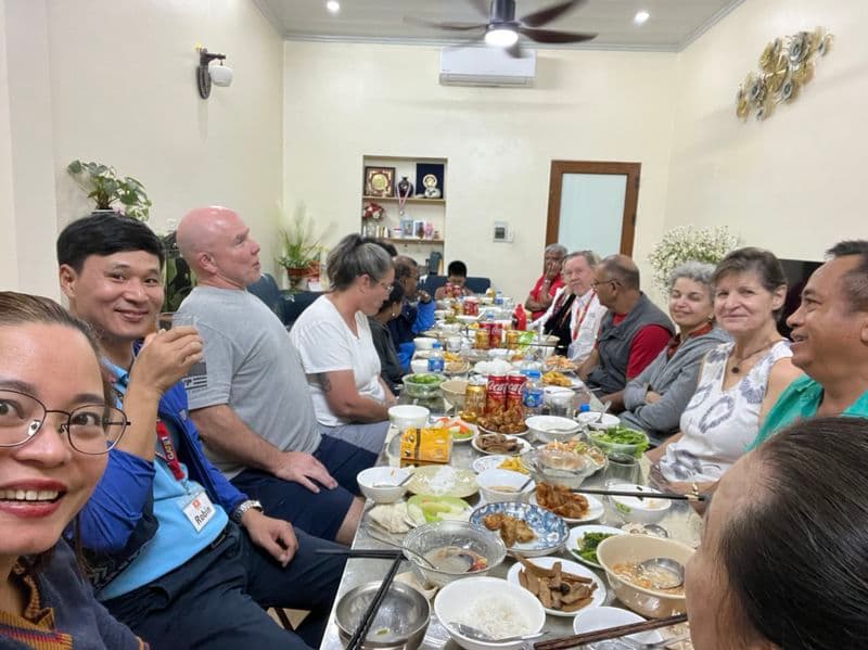 Hanoi family dinner